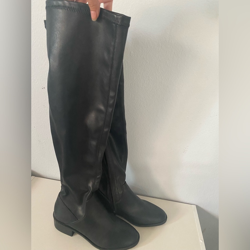 Steve Madden Over the Knee Boots. Size 7.